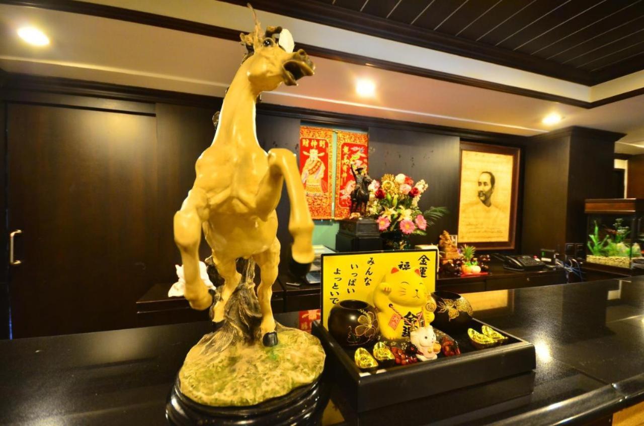 The Heritage Sathorn Suite Hotel Бангкок Екстер'єр фото