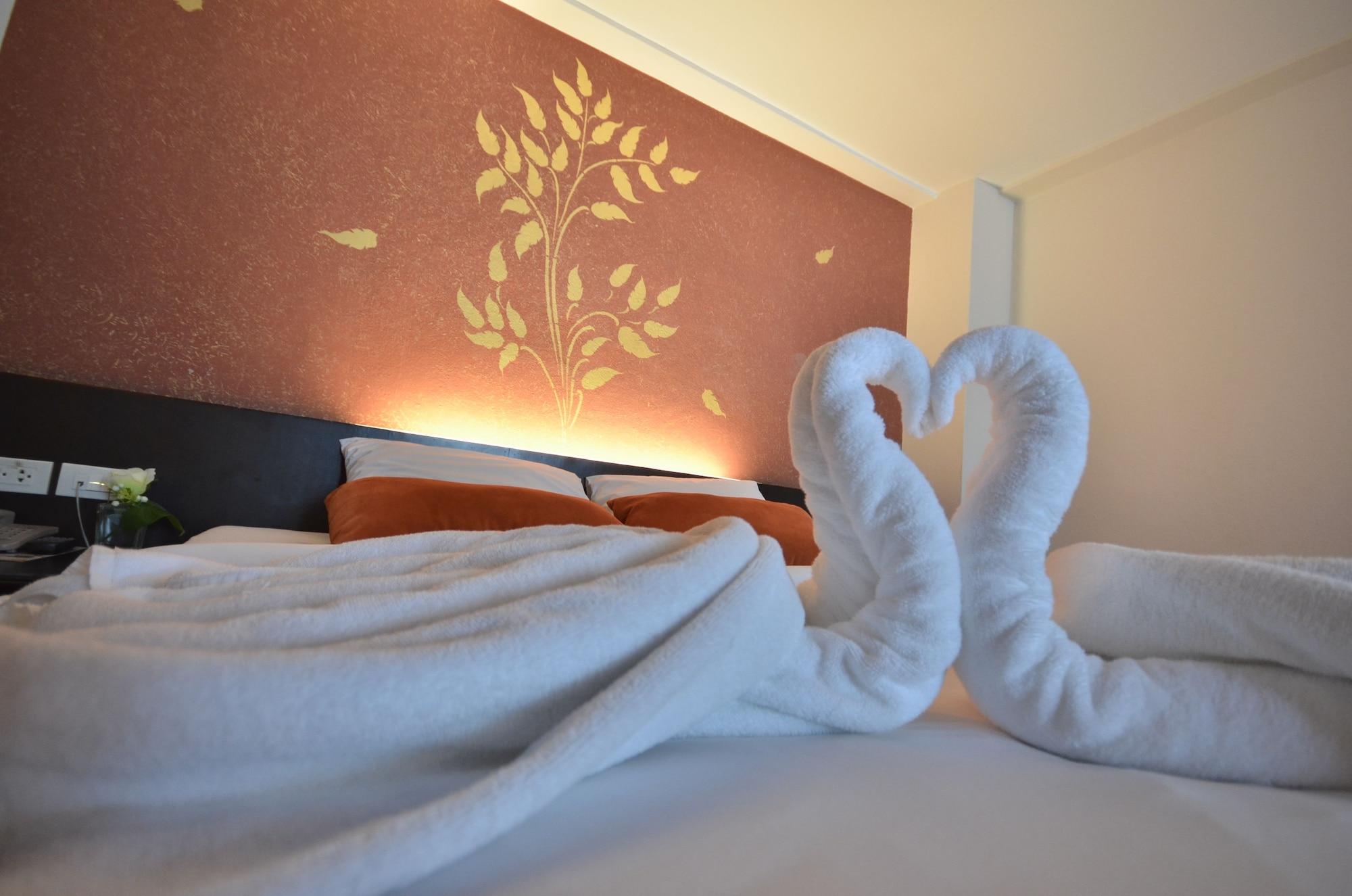 The Heritage Sathorn Suite Hotel Бангкок Екстер'єр фото
