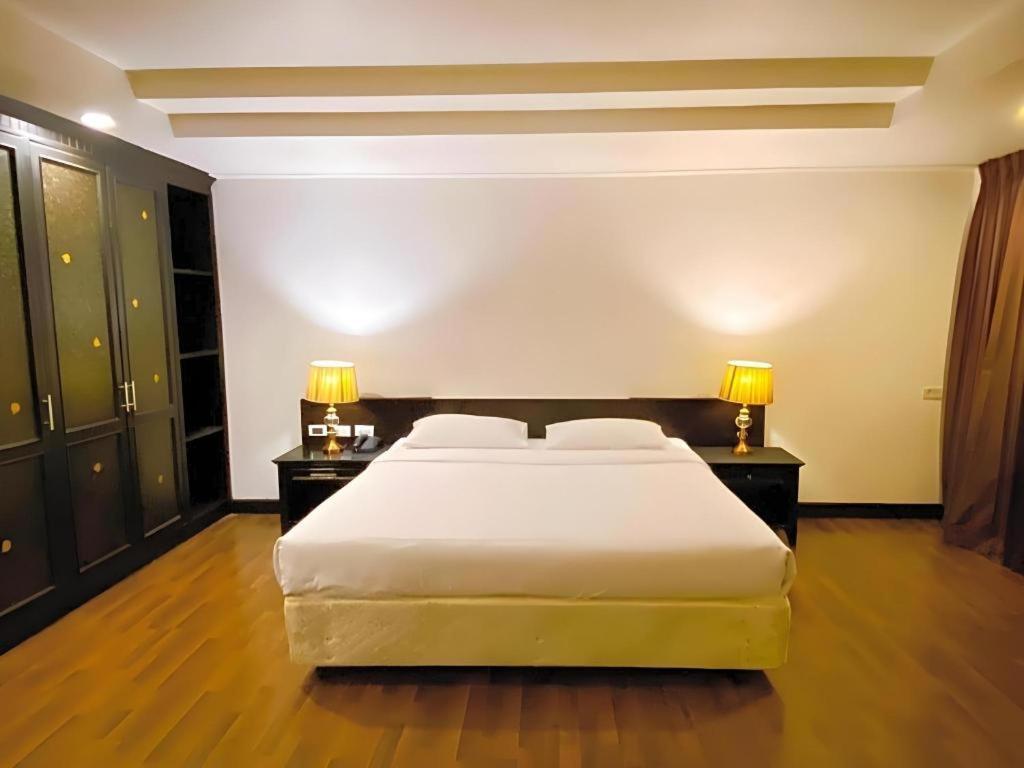 The Heritage Sathorn Suite Hotel Бангкок Екстер'єр фото