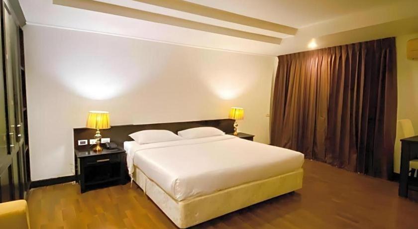 The Heritage Sathorn Suite Hotel Бангкок Екстер'єр фото