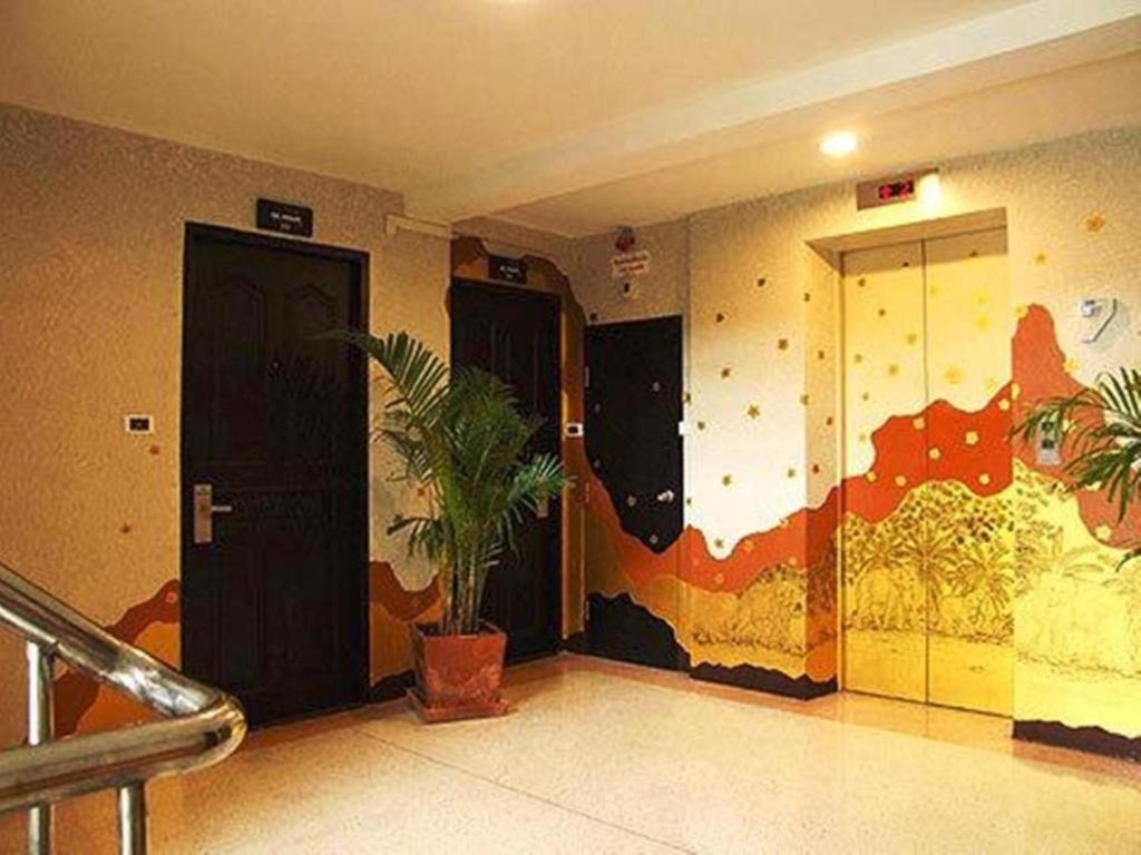 The Heritage Sathorn Suite Hotel Бангкок Екстер'єр фото