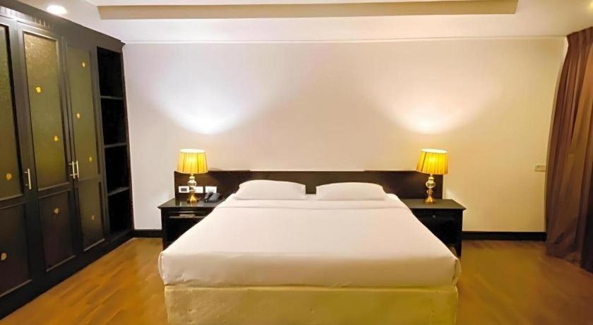 The Heritage Sathorn Suite Hotel Бангкок Екстер'єр фото